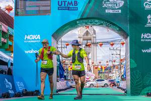 BIB: 5023
                            <button type="button" onclick="openModal(21776346)" class="btn btn-primary btn-sm float-right btn-popup" data-toggle="modal" data-target=".modal-high-quality">
                        <i class="fas fa-shopping-cart"></i> Add to Cart
                    </button>
                                            <button type="button" onclick="isThisMe(21776346, true)" class="btn btn-success btn-sm float-right btn-popup btn-isme hidden" data-toggle="tooltip" data-placement="bottom" title="นี่คือรูปของคุณใช่ไหม คลิกที่นี่เพื่อเอาเข้าอัลบั้ม">
                        <i class="fas fa-plus"></i> Add to album
                    </button>
                    <button type="button" onclick="isThisMe(21776346, false)" class="btn btn-warning btn-sm float-right btn-popup btn-isnotme hidden">
                        <i class="fas fa-ban"></i> Remove from album
                    </button>